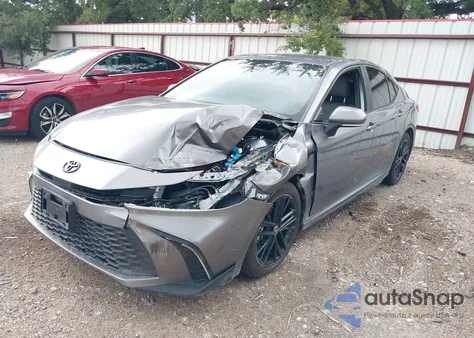 2025 Toyota Camry Xse/Xle/Le/Se z USA, uszkodzony, nr VIN 4T1DAACK4SU573718